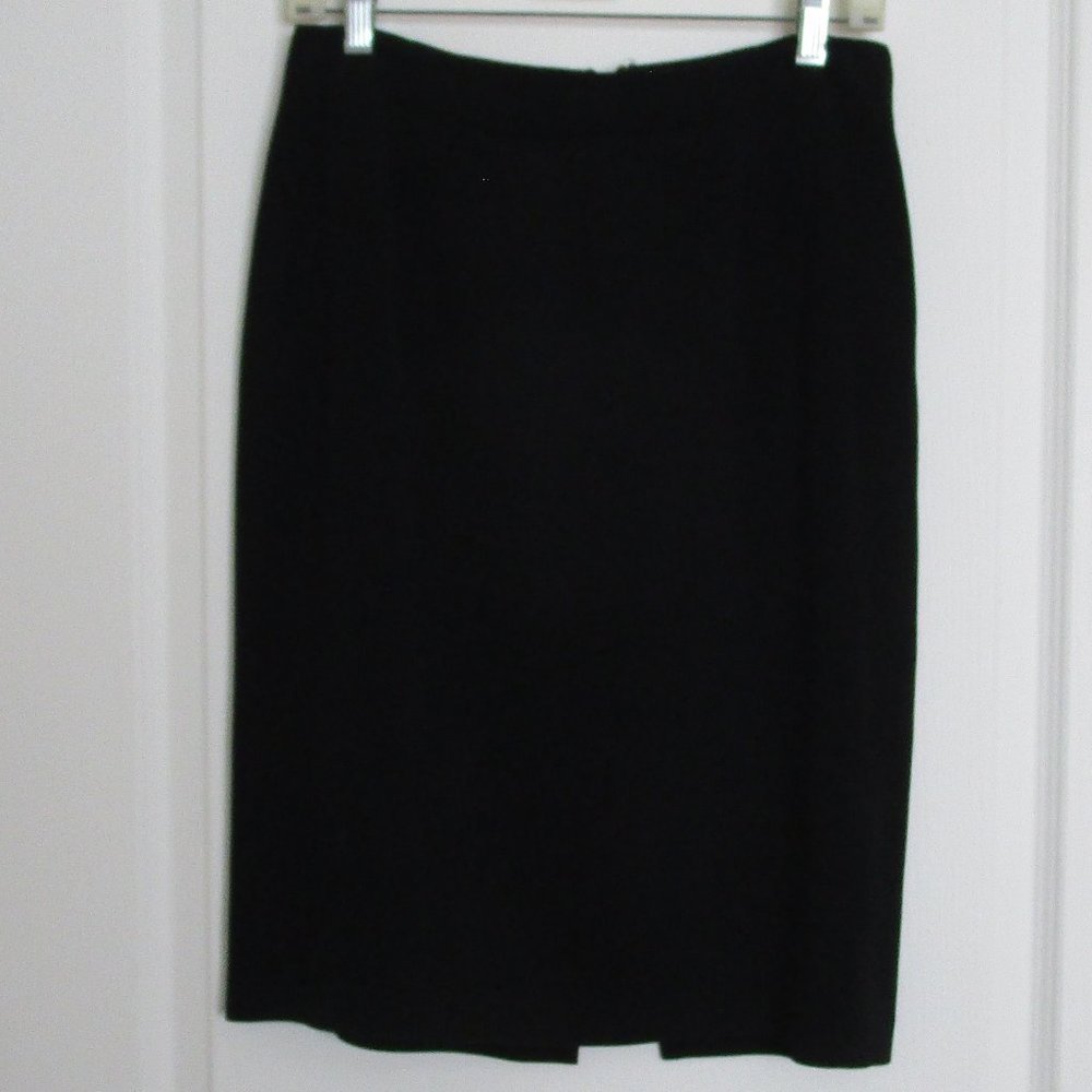 short black skirt
